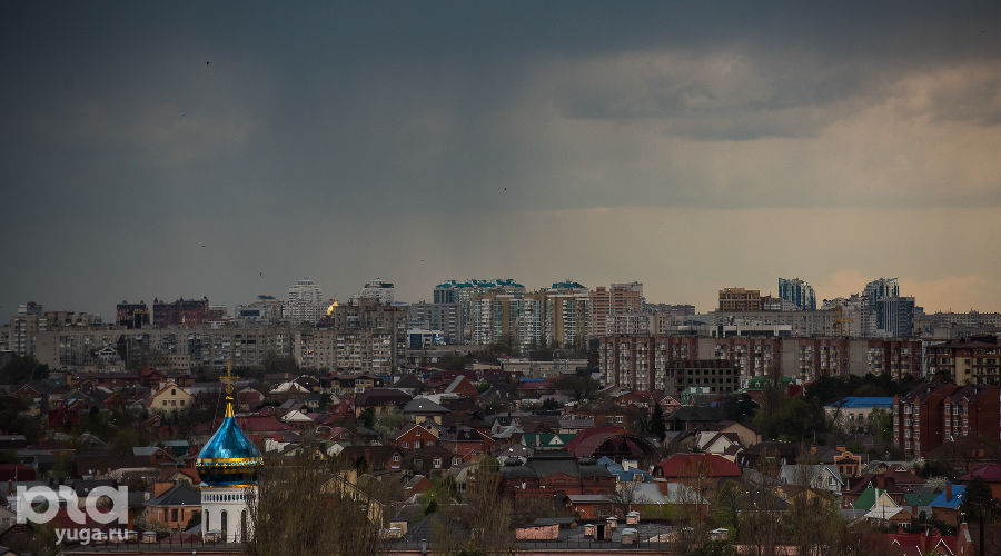 Дождь в Краснодаре © Фото Елены Синеок, Юга.ру