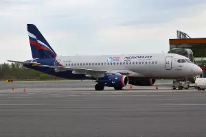 Sukhoi Superjet 100 &copy;&nbsp;Фото с сайта wikimedia.org