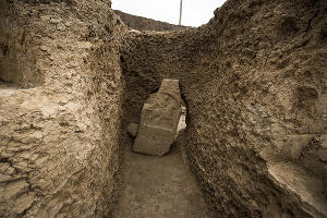 Раскопки в Фанагории. Уцелевшая гробница позднеантичной эпохи © Фото Елены Синеок, Юга.ру