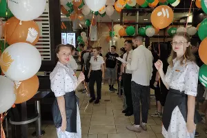 Открытие заведения &laquo;Вкусно — и точка&raquo; в Краснодаре &copy;&nbsp;Фото Иолины Грибковой, Юга.ру