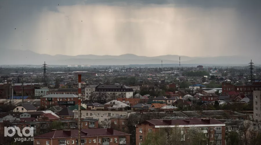 Дождь в Краснодаре &copy;&nbsp;Фото Елены Синеок, Юга.ру