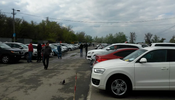 Авторынок &copy;&nbsp;Фото Евгения Мельченко, Юга.ру