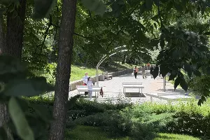 Парк стадиона &laquo;Кубань&raquo; &copy;&nbsp;Фото Марины Солошко, Юга.ру