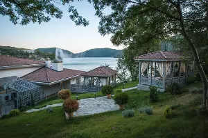 Абрау-Дюрсо &copy;&nbsp;Фото Евгения Маханько