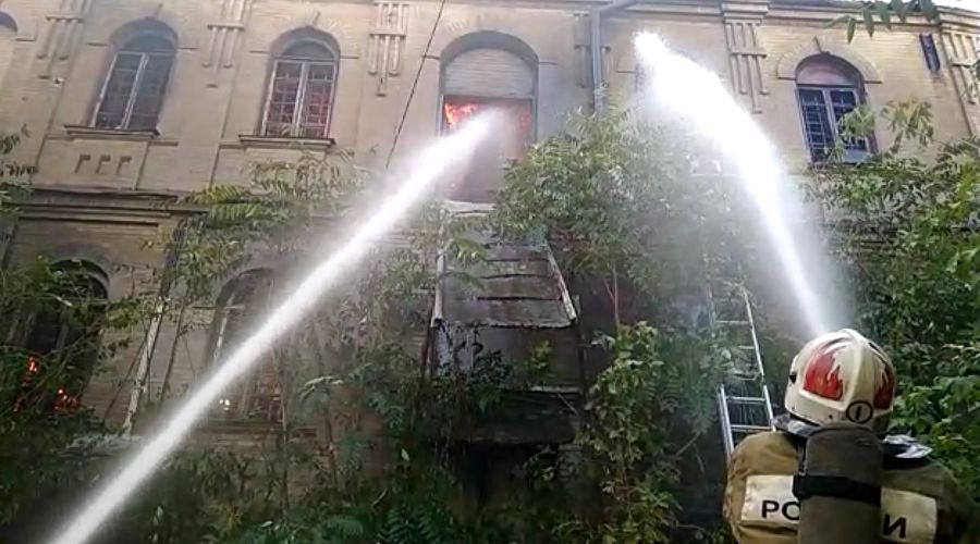  © Скриншот видео пресс-службы ГУ МЧС РФ по Краснодарскому краю