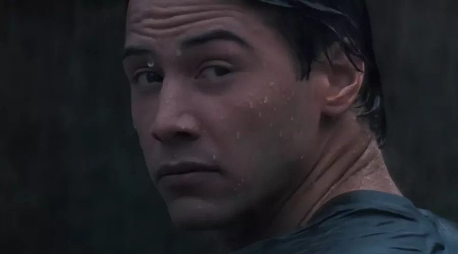 Кадр из трейлера к фильму «На гребне волны» &copy;&nbsp;Скриншот видео с сайта www.kinopoisk.ru