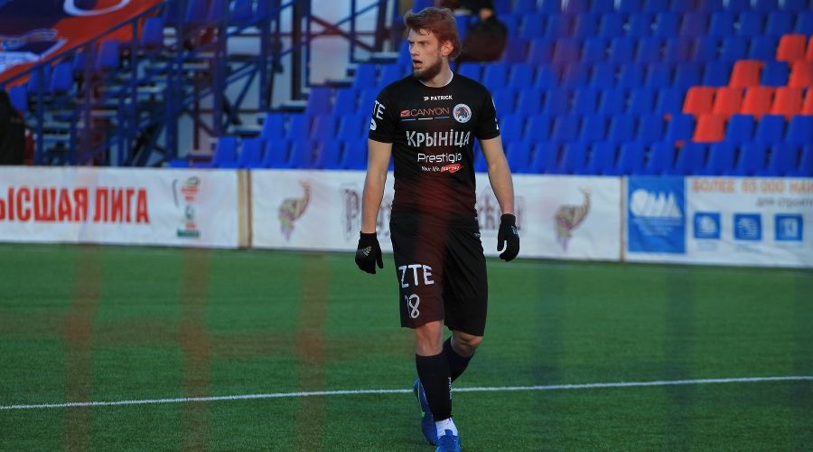 Дмитрий Яшин © Фото с официального сайта ФК «Крумкачы»