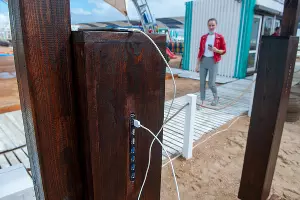 Зарядный пункт на солнечных батареях &copy;&nbsp;Фото Дмитрия Пославского, Юга.ру