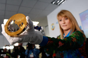 В Сочи прибыли олимпийские медали © Влад Александров, ЮГА.ру