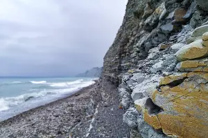 Пляж &laquo;Сосновка&raquo; в Геленджике &copy;&nbsp;Фото Марии Карагёзовой