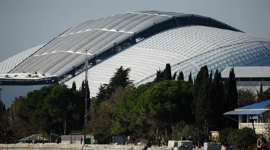 Олимпийский стадион "Фишт" &copy;&nbsp;Нина Зотина, ЮГА.ру