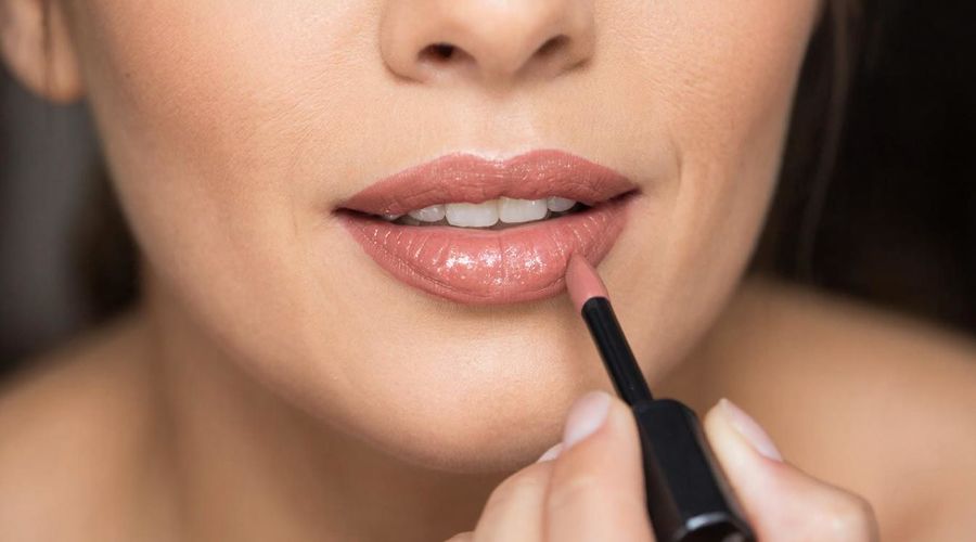 помада &copy;&nbsp;Изображение сгенерировано нейросетью Gigachat