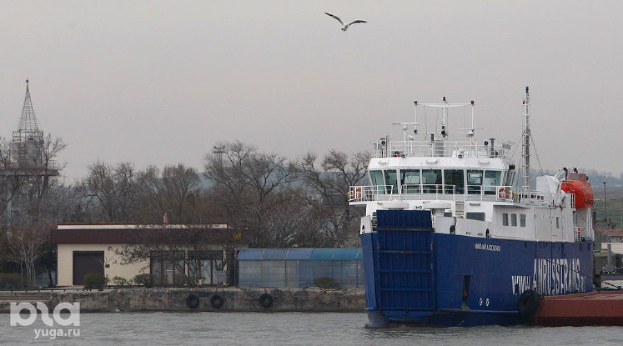 Переправа Порт Кавказ – Керчь &copy;&nbsp;Влад Александров, ЮГА.ру