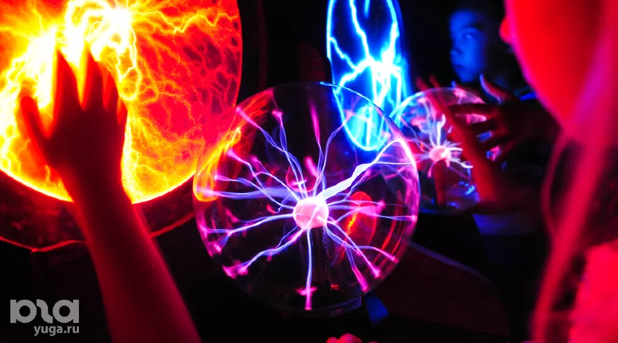 "Дни Николы Тесла" от научного театра "Ноосфера" и МТС &copy;&nbsp;Елена Синеок, ЮГА.ру