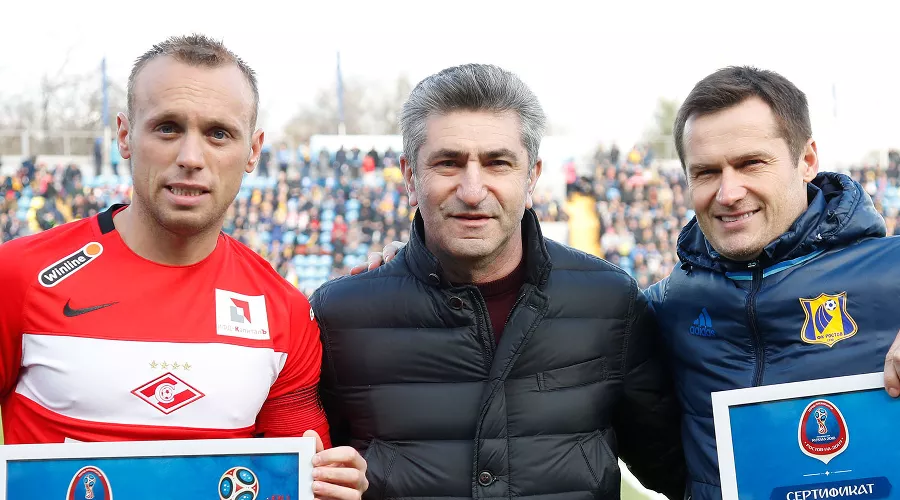 Послы чемпионата мира по футболу — 2018 Денис Глушаков и Дмитрий Кириченко &copy;&nbsp;Фото пресс-службы ФК &laquo;Спартак&raquo;