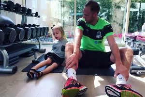 Капитан ФК «Краснодар» Андреас Гранквист и его дочь Нова &copy;&nbsp;Фото из аккаунта instagram.com/sofiegranqvist