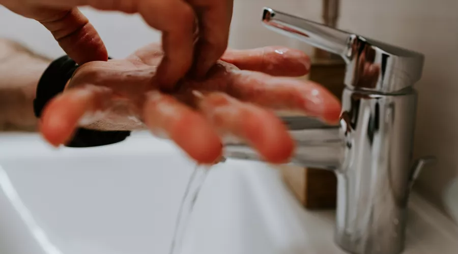  &copy;&nbsp;фото Claudio Schwarz с сайта unsplash.com