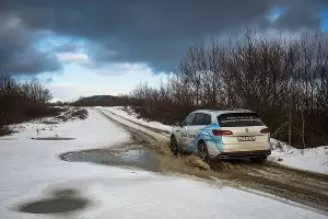 Новый Volkswagen Touareg &copy;&nbsp;Фото Елены Синеок, Юга.ру