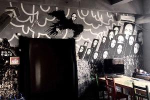 Работа Sad Face, посвященная погибшим от наводнения в Крымском районе © Фото Степана Субботина