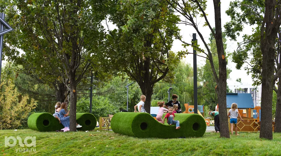 Дмитриевский сквер &copy;&nbsp;Фото Елены Синеок, Юга.ру