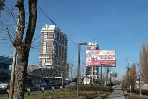 Билборды с рекламой службы по контракту &copy;&nbsp;Фото Андрея Малеваного, Юга.ру