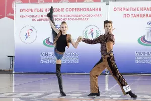 Открытый чемпионат и первенство Краснодарского края по акробатическому рок-н-роллу &copy;&nbsp;Фото пресс-службы министерства физической культуры и спорта Краснодарского края