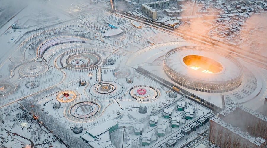 Фотограф снял с разных высот парк и стадион «Краснодар» в снегу