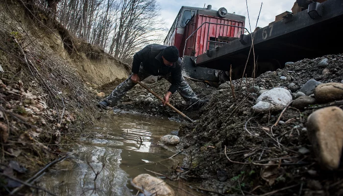 Вынужденная остановка &copy;&nbsp;Фото Елены Синеок, Юга.ру