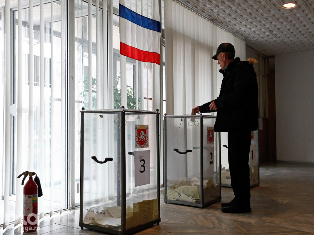 референдум в крыму наблюдатели. референдум в крыму 2022. международные наблюдатели на референдуме в крыму 2014. общекрымский референдум 2014. международные наблюдатели на референдуме.