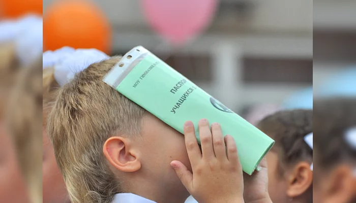 1 сентября в краснодарской школе &copy;&nbsp;Елена Синеок. ЮГА.ру