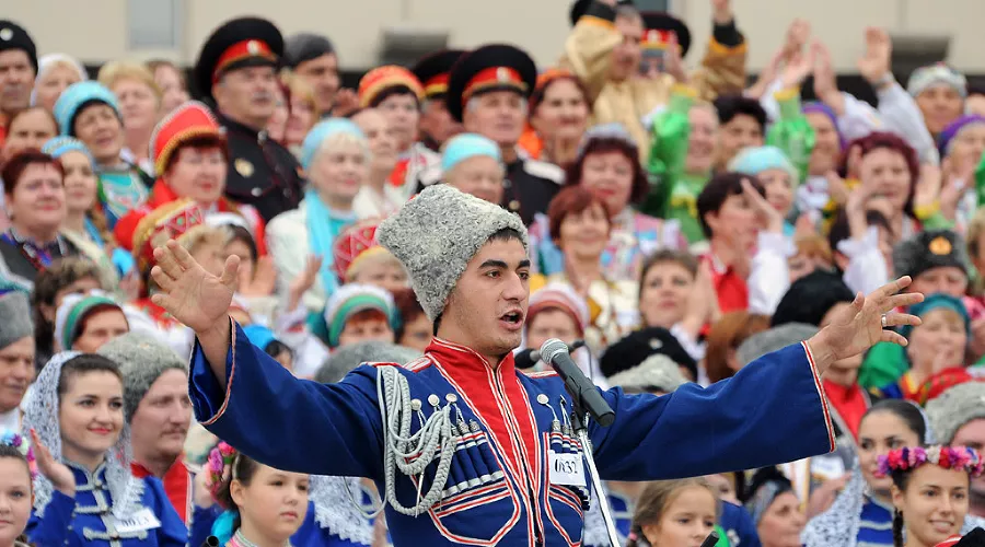  &copy;&nbsp;Елена Синеок. ЮГА.ру