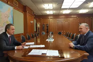 Виталий Мутко и Мурат Кумпилов &copy;&nbsp;Фото пресс-службы главы Республики Адыгея