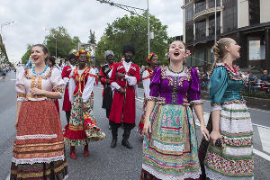 Карнавал в честь открытия курортного сезона-2015 в Сочи © Нина Зотина, ЮГА.ру