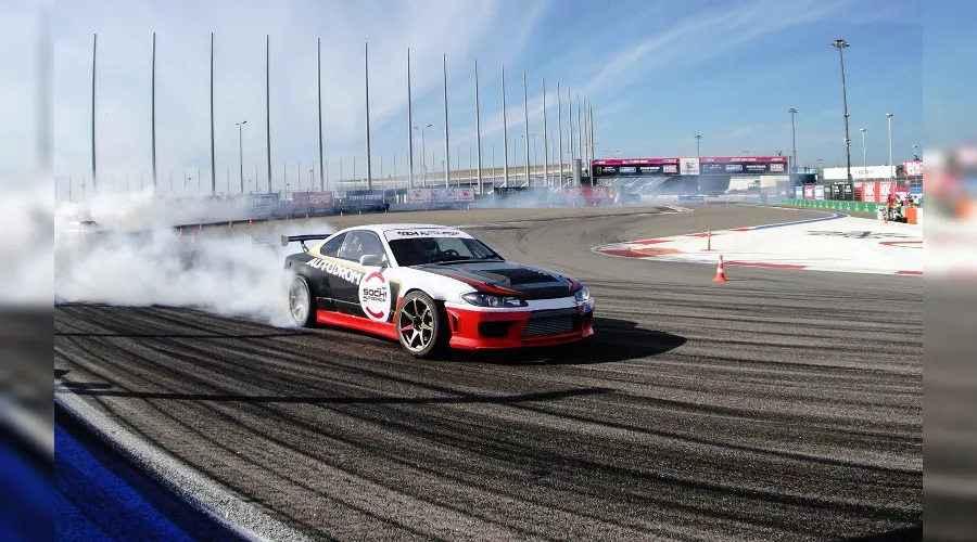  &copy;&nbsp;Фото с сайта sochiautodrom.ru