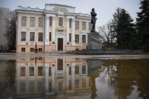 Библиотека имени Пушкина &copy;&nbsp;Фото Елены Синеок, Юга.ру