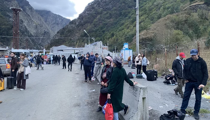 Верхний Ларс, на российском КПП &copy;&nbsp;Фото Валерии