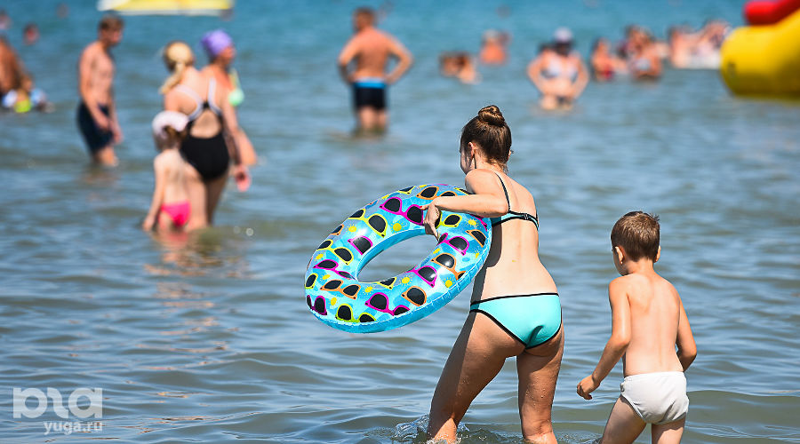 Пляж в Анапе &copy;&nbsp;Фото Елены Синеок, Юга.ру