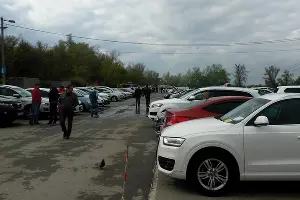 Авторынок &copy;&nbsp;Фото Евгения Мельченко, Юга.ру