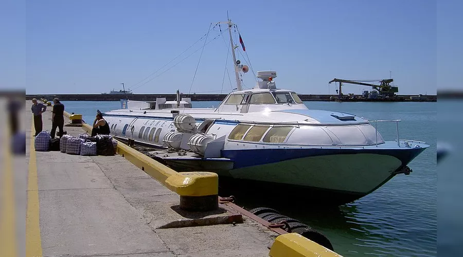 Теплоход «Комета»  &copy;&nbsp;Фото Ojj! 600, CC BY-SA 3.0, commons.wikimedia.org