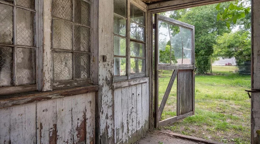 сарай &copy;&nbsp;Изображение сгенерировано нейросетью Gigachat