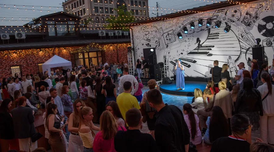  &copy;&nbsp;Фото предоставлено творческим центром &laquo;Факультет&raquo;