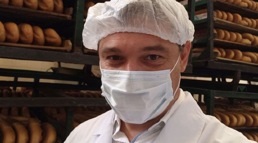 Селфи Первышова на хлебзаводе &copy;&nbsp;Фото из телеграм-канала Евгения Первышова, t.me/PervyshovEA