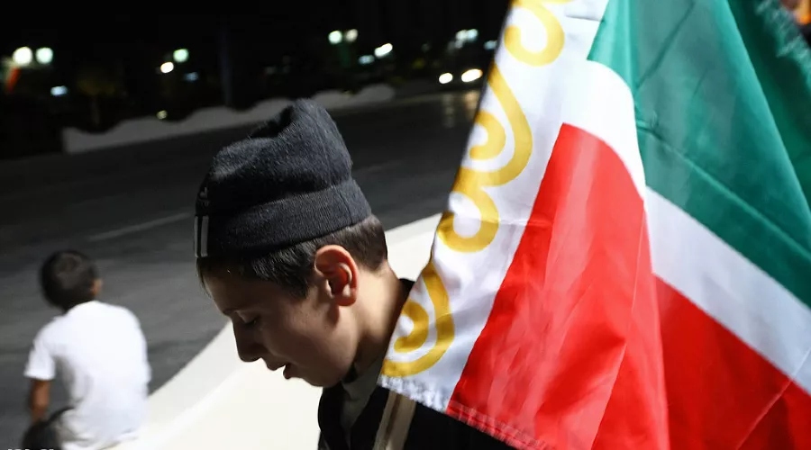  &copy;&nbsp;Влад Александров. ЮГА.ру