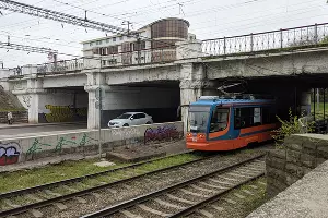 Трамвай под Вишняковским виадуком &copy;&nbsp;Фото Антона Быкова, Юга.ру