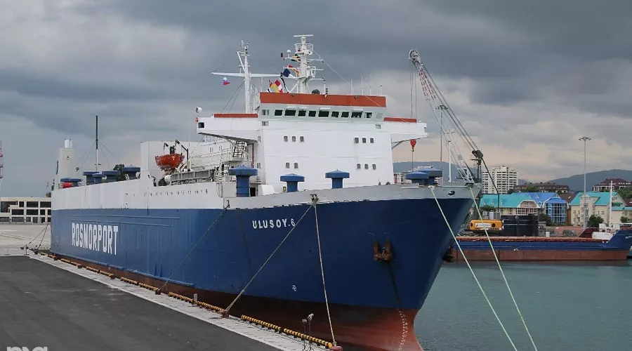 Открытие грузового порта "Имеретинский" в Сочи  &copy;&nbsp;Ирина Лукьяшко. ЮГА.ру