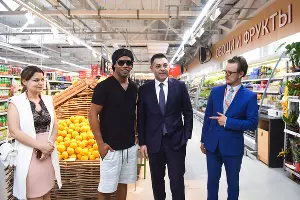 Бразильский футболист Роналдиньо в Краснодаре &copy;&nbsp;Фото Елены Синеок, Юга.ру