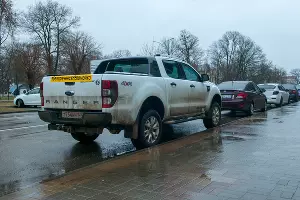 Листовки и наклейки, сделанные белореченцами, для распространения информации о полигоне &copy;&nbsp;Фото Дмитрия Пославского, Юга.ру