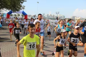 Забег по набережной Геленджика &copy;&nbsp;Фото пресс-службы администрации Геленджика