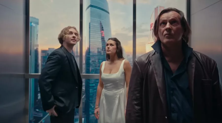 Кадр из трейлера к фильму «Вниз» &copy;&nbsp;Скриншот видео с Rutube-канала &laquo;Kinolavka трейлеры&raquo;