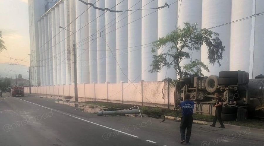  © Фото из паблика «Новороссийск ДТП», https://vk.com/nvrsk_road